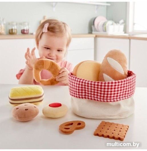 Набор игрушечных продуктов Hape Корзина хлеба E3168-HP