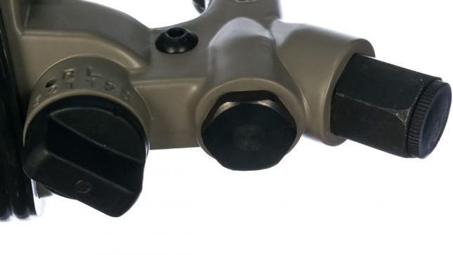 Пневматический гайковерт Crown CT38083 BMC