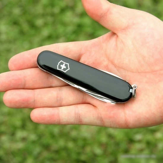 Мультитул Victorinox Spartan 1.3603.3B1 (блистер, черный)
