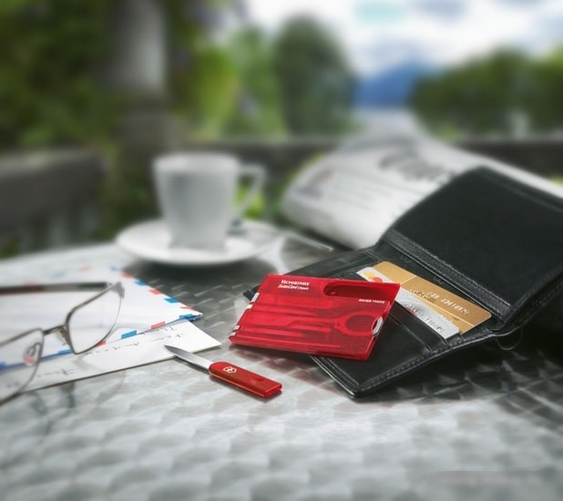 Туристический нож Victorinox SwissCard Classic 0.7100.T