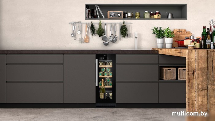 Винный шкаф NEFF KU9202HF0