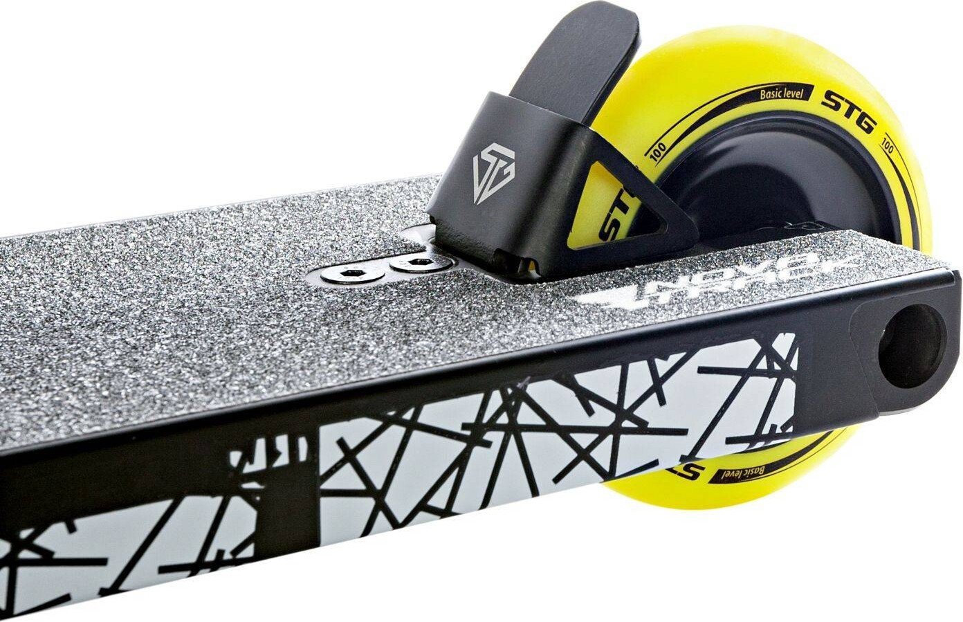 Трюковый самокат Novatrack Crow 10/110 110A.CROW10.BK24 (черный/зеленый)