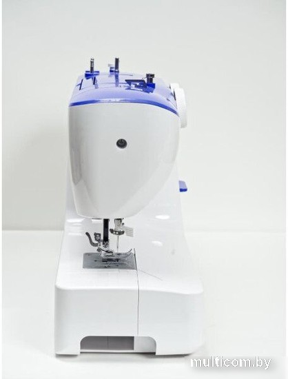 Электромеханическая швейная машина Janete 990 (синий)