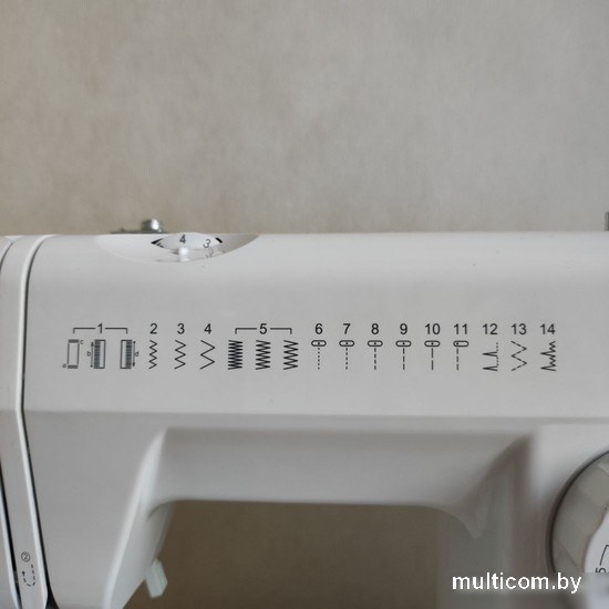 Электромеханическая швейная машина Leader Sewhome I